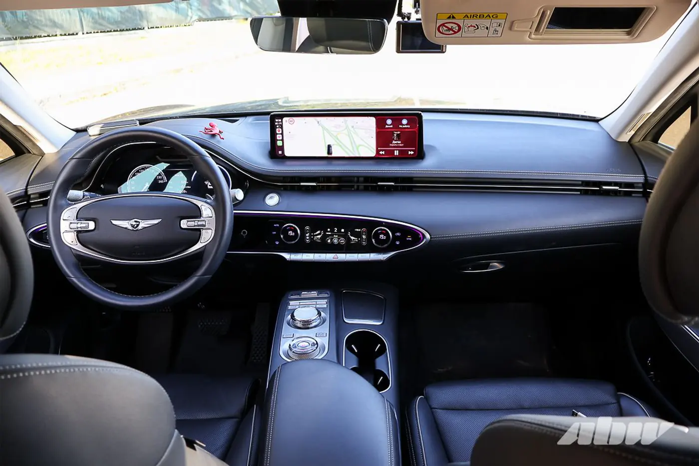 Нестандартный вариант: тестируем с владельцем Genesis GV70 из Кореи
