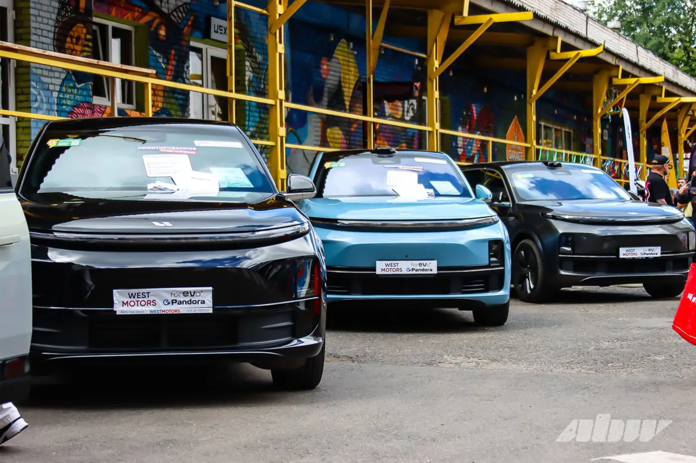 Разбиваем Renault 21 и тянем канатами Tesla: как прошел GREENCARS DAY – 2025