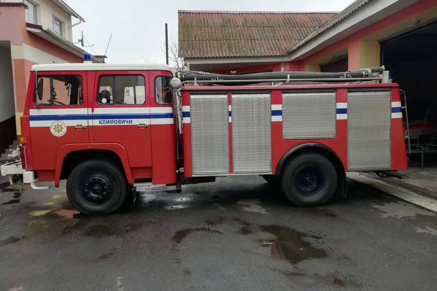 Пожарный раритет Scania продают на торгах в Беларуси. Какой пробег и цена?