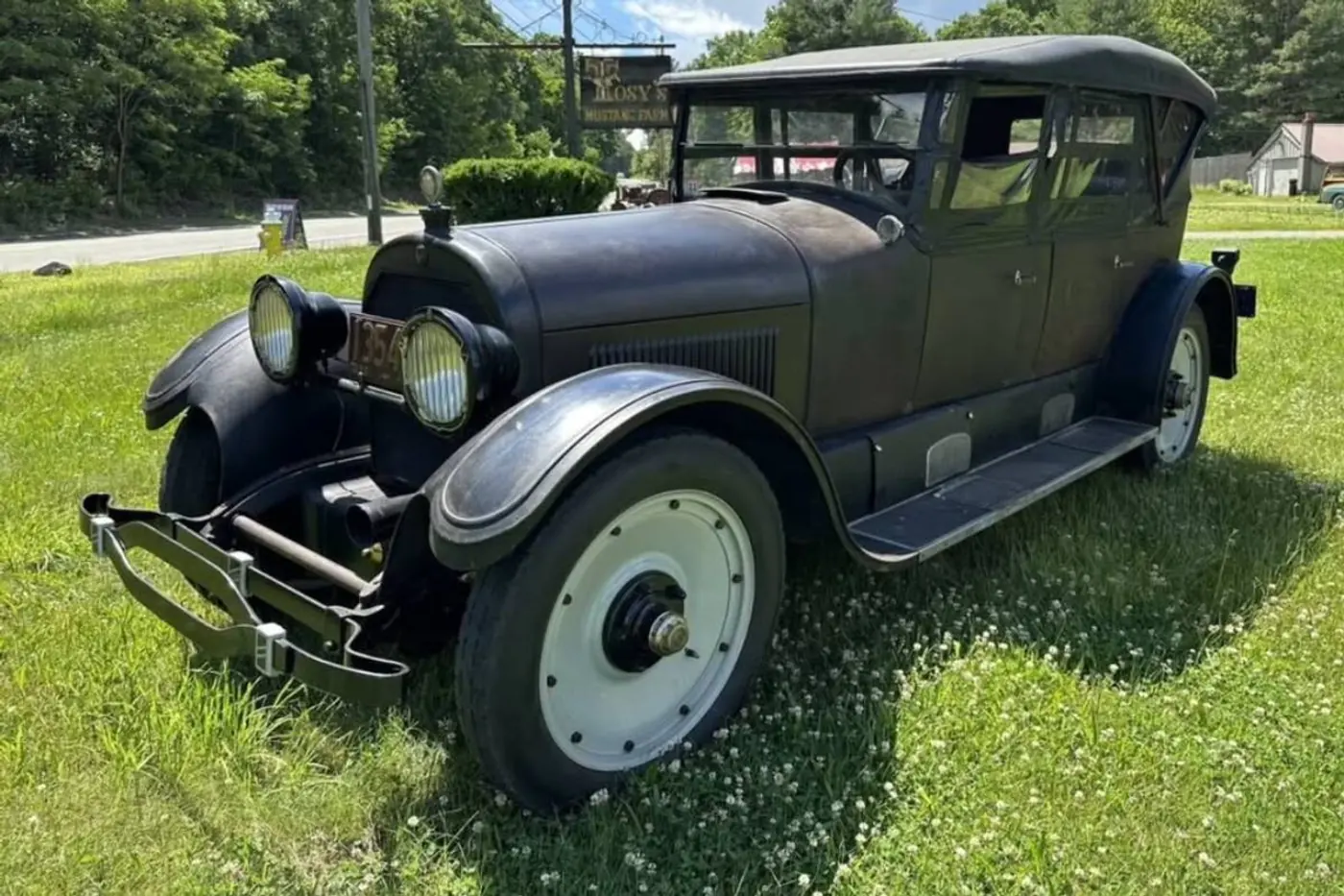 Уникальный Cadillac 1922 года выпуска есть в Беларуси. Где его можно увидеть?