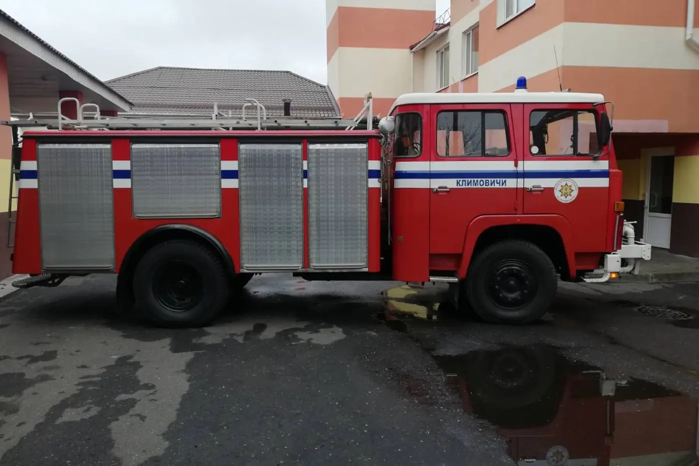 Пожарный раритет Scania продают на торгах в Беларуси. Какой пробег и цена?