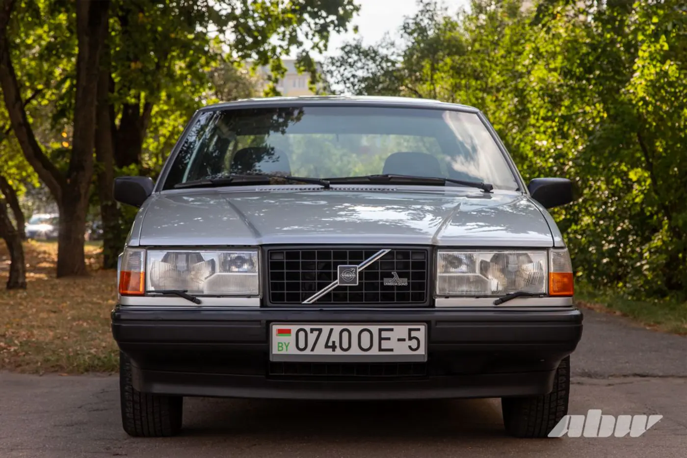 «Он никогда не станет новым». Белорус – о восстановлении Volvo 740 GLT