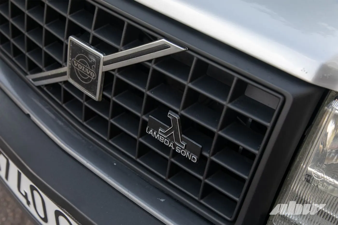 «Он никогда не станет новым». Белорус – о восстановлении Volvo 740 GLT