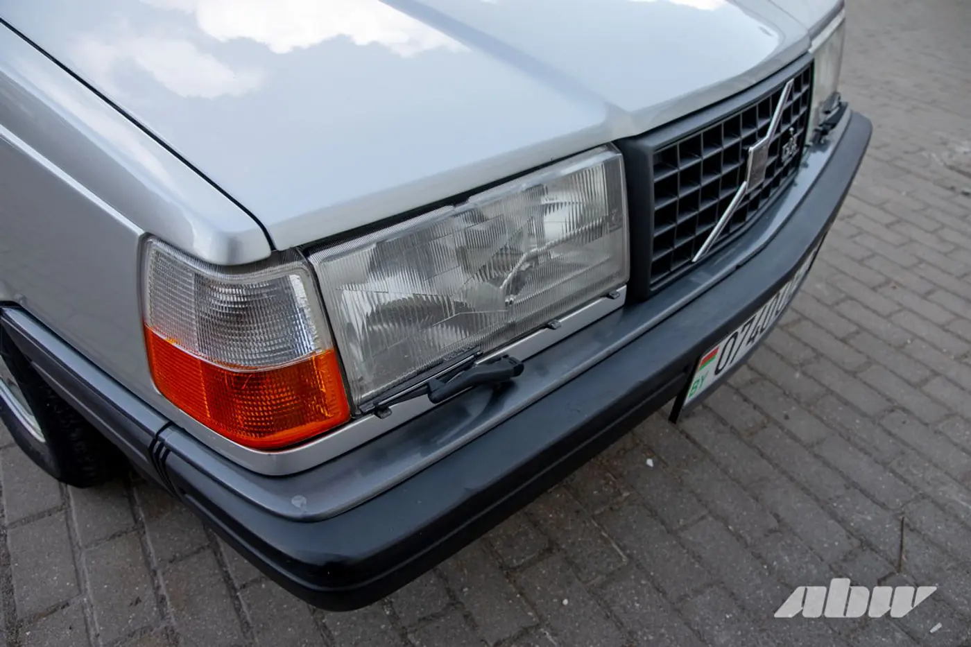 «Он никогда не станет новым». Белорус – о восстановлении Volvo 740 GLT