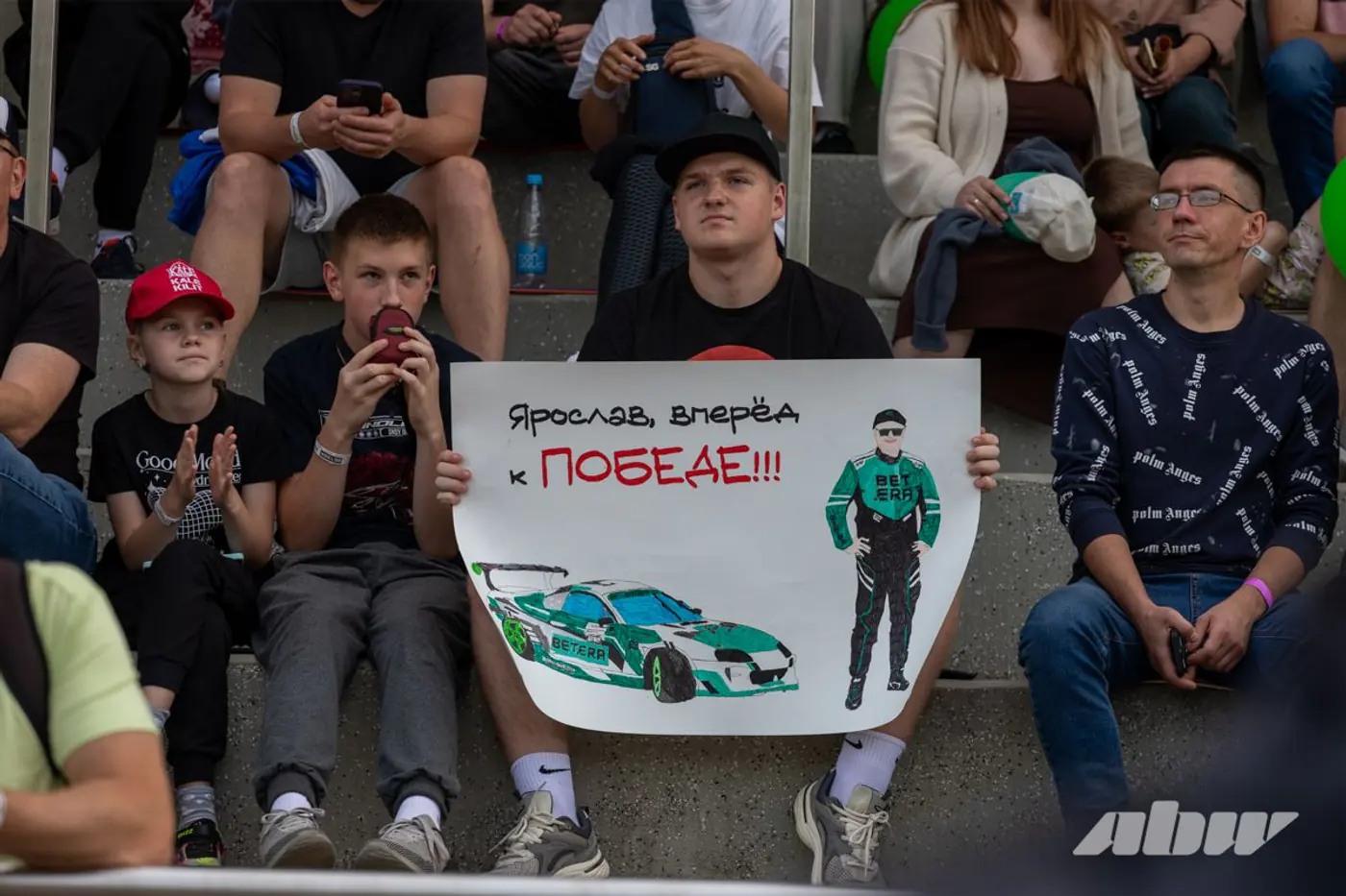 И дым, и огонь – в дрифте новый чемпион! Репортаж с финала Betera чемпионата Беларуси