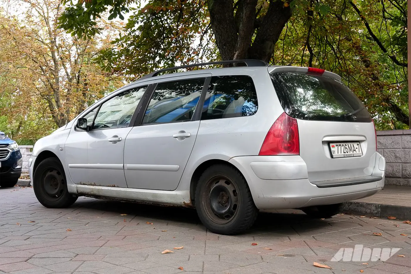«Продать жалко, хотя возраст дает о себе знать»: мнение владельца Peugeot 307