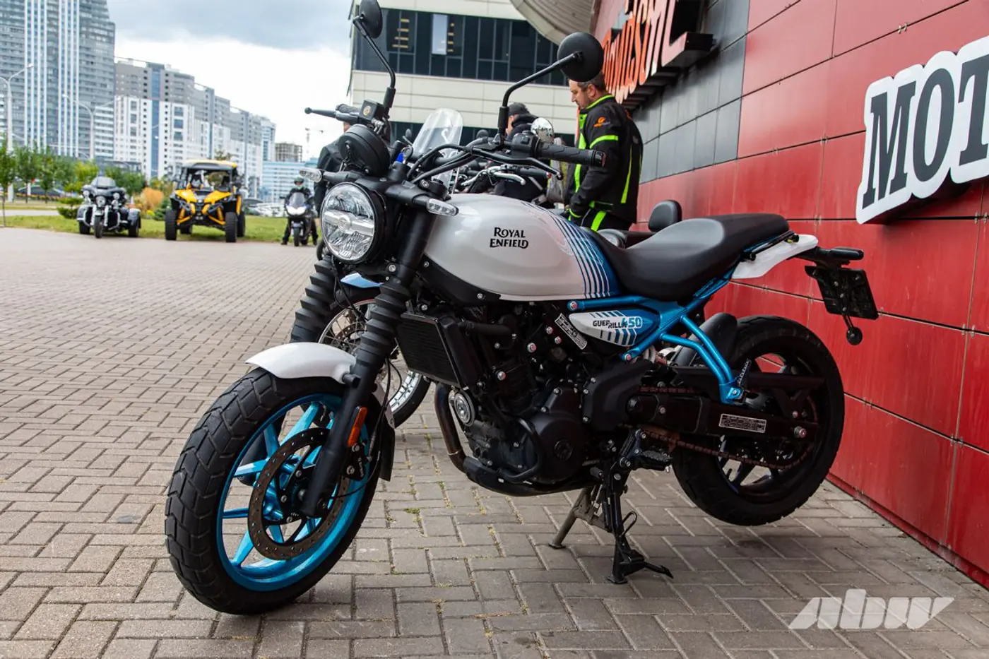 Потомки короля: знакомимся с мотоциклами Royal Enfield