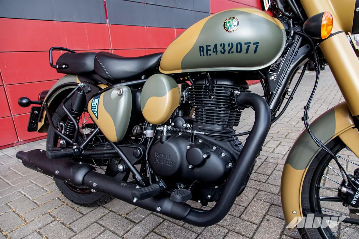Потомки короля: знакомимся с мотоциклами Royal Enfield
