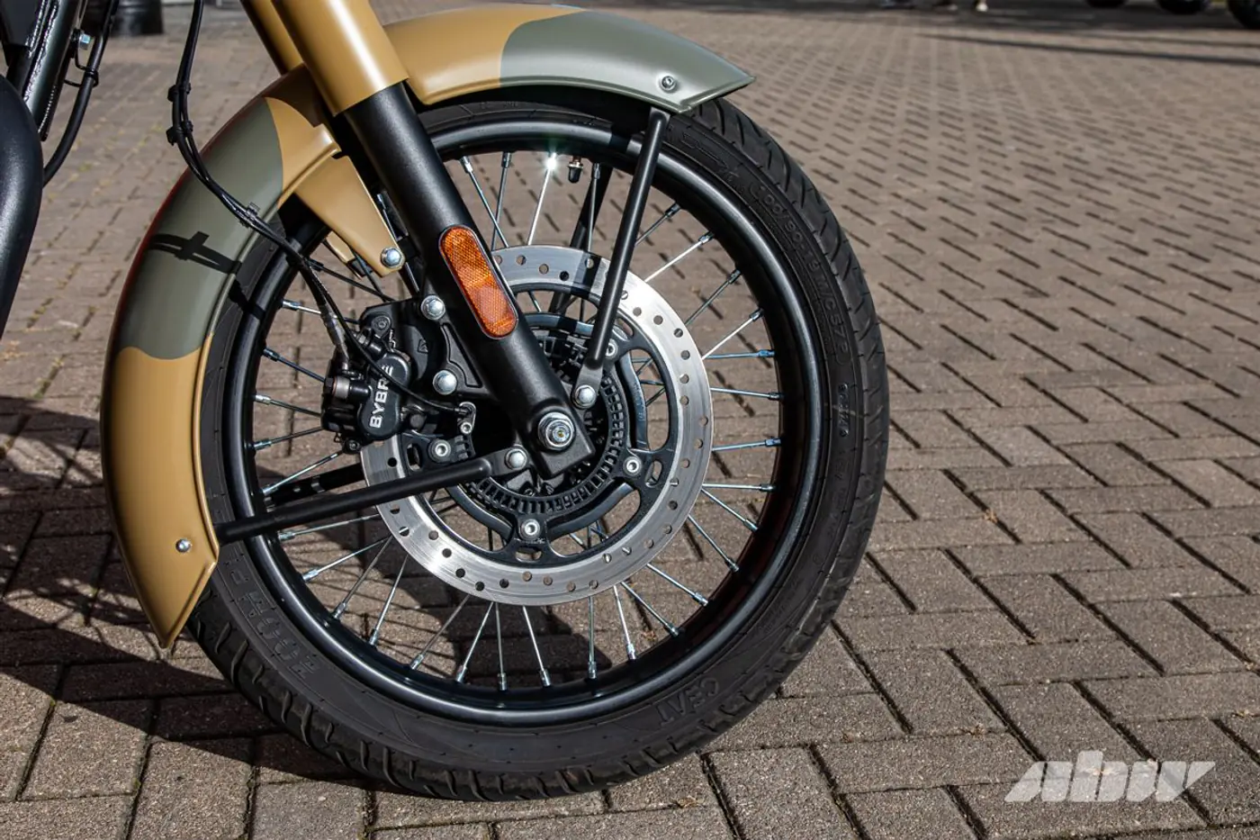 Потомки короля: знакомимся с мотоциклами Royal Enfield