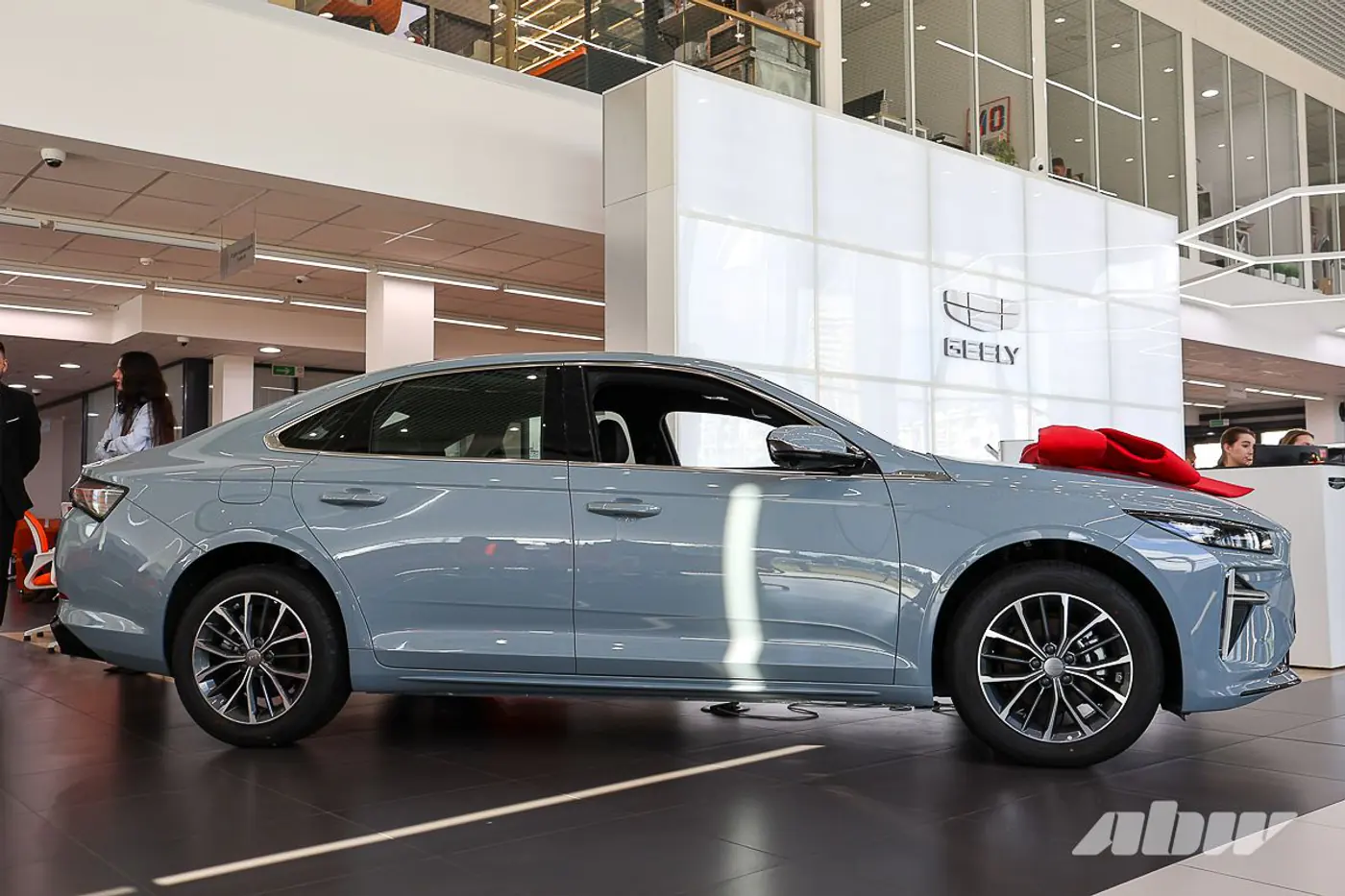 Поедем посчитаем: сколько надо платить за Geely в кредит