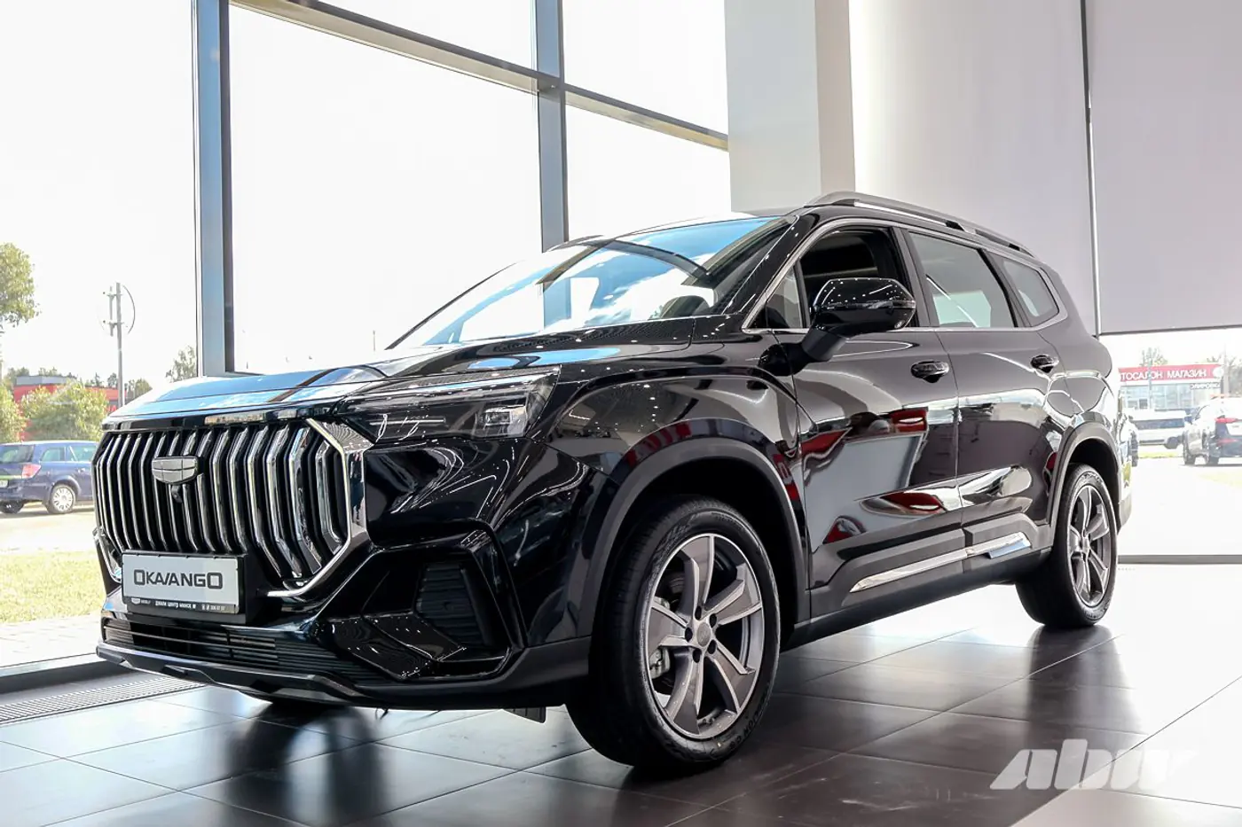 Поедем посчитаем: сколько надо платить за Geely в кредит