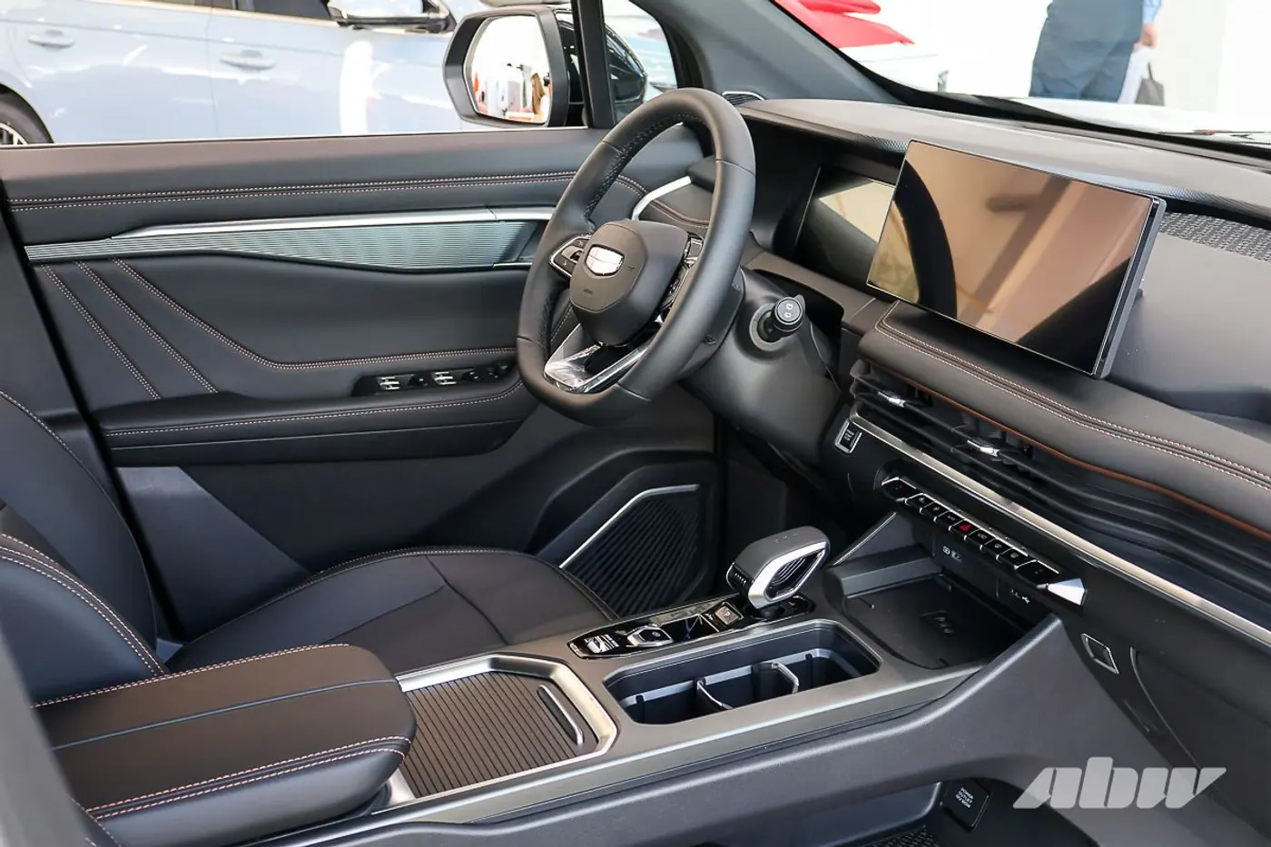 Поедем посчитаем: сколько надо платить за Geely в кредит