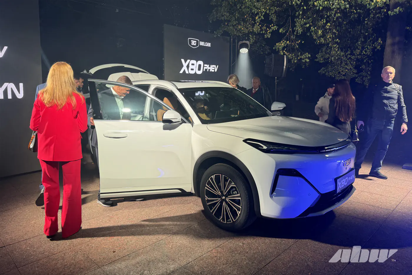 Это случилось! В Минске представили первый белорусский гибрид BELGEE X80 PHEV и озвучили его цену