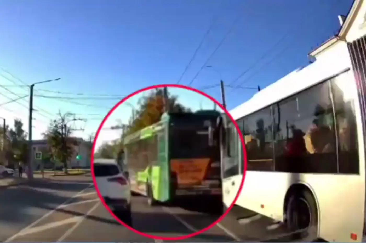 Видео с нарушениями водителя автобуса в Могилеве попало в сеть – реакция ГАИ