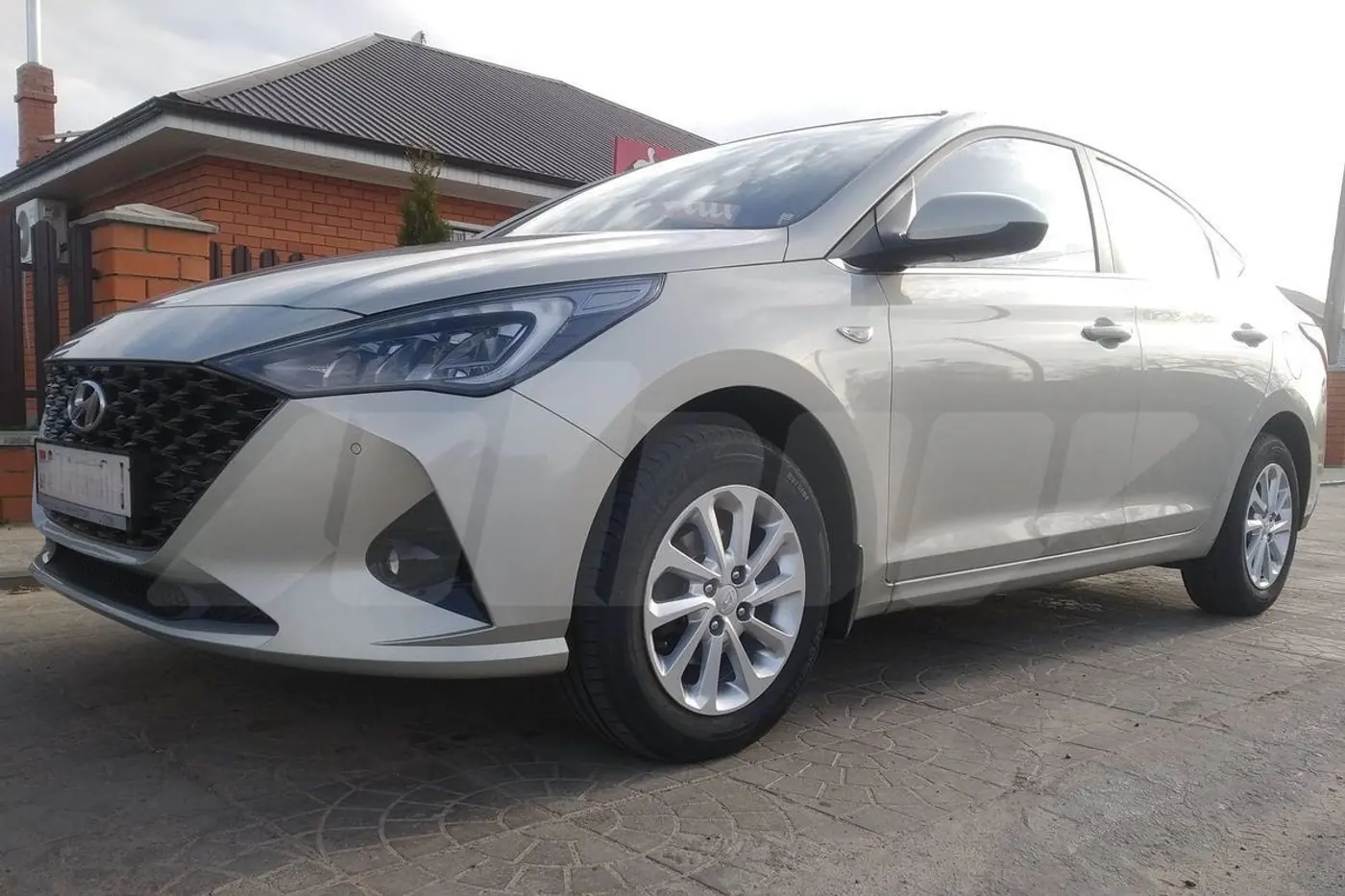 Теплее, еще теплее! Какие свежие народные авто с обогревами можно купить до $20 000