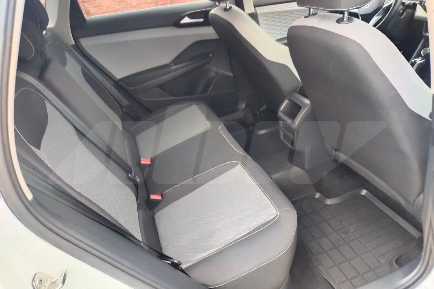 Теплее, еще теплее! Какие свежие народные авто с обогревами можно купить до $20 000