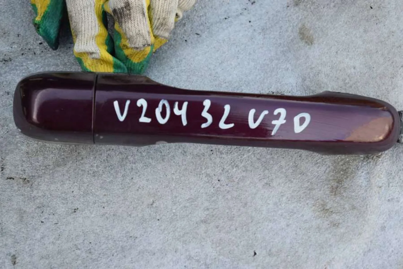 Ручка наружная задняя левая к Volvo V70 1998