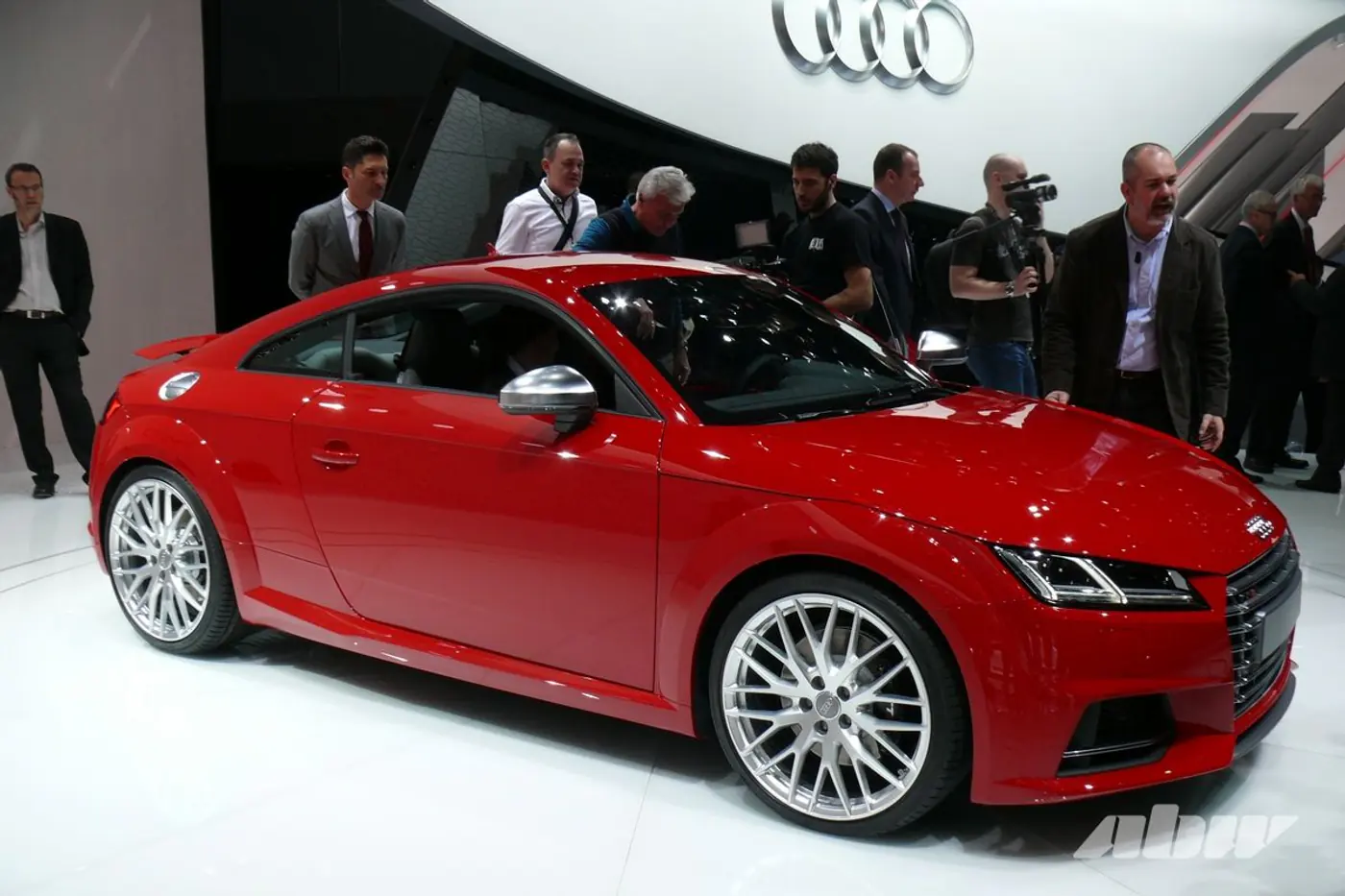 Audi завтрашнего дня: спорткар Concept C меняет имидж марки