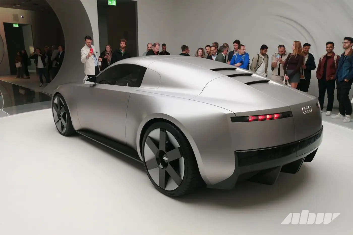 Audi завтрашнего дня: спорткар Concept C меняет имидж марки