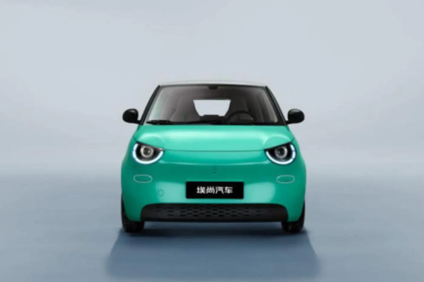 Wuling представляет новый бренд с микрокаром