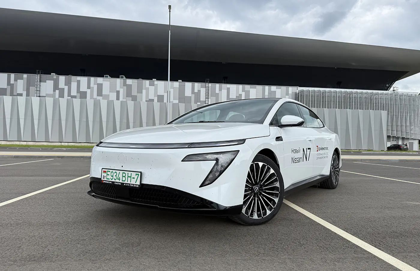 Эксклюзив: Nissan N7 до $23 тысяч – запас иссякает. Успейте стать владельцем бизнес-авто!