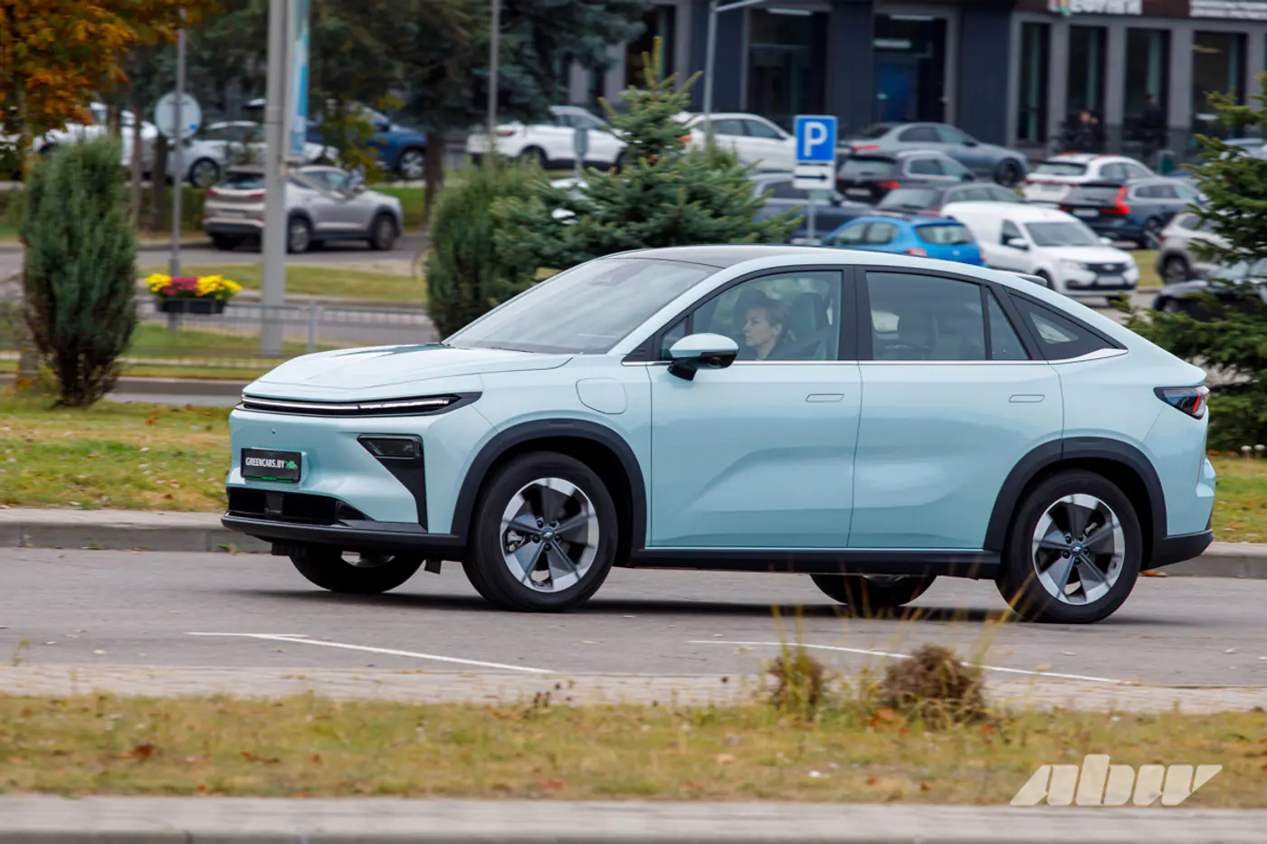 Не Lifan, но и не Geely: быстрый тест-драйв Livan 7