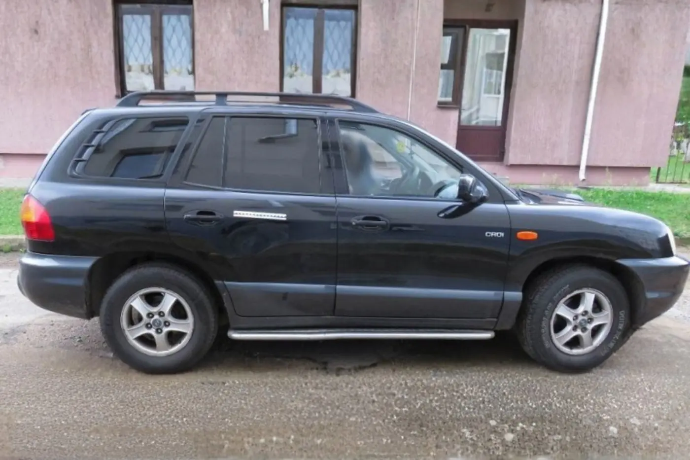 На Гродненщине семейный конфликт закончился порчей машины