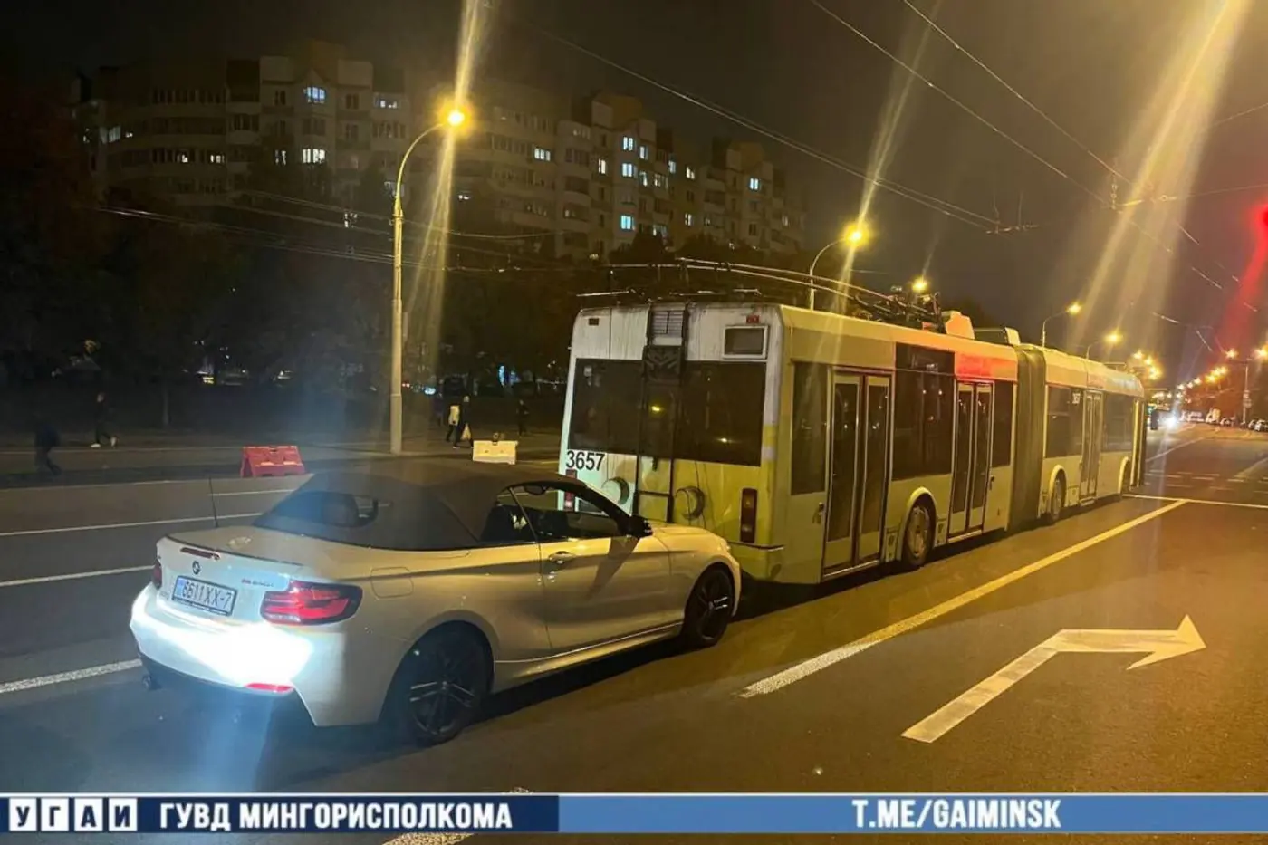 В Минске BMW сбил водителя троллейбуса