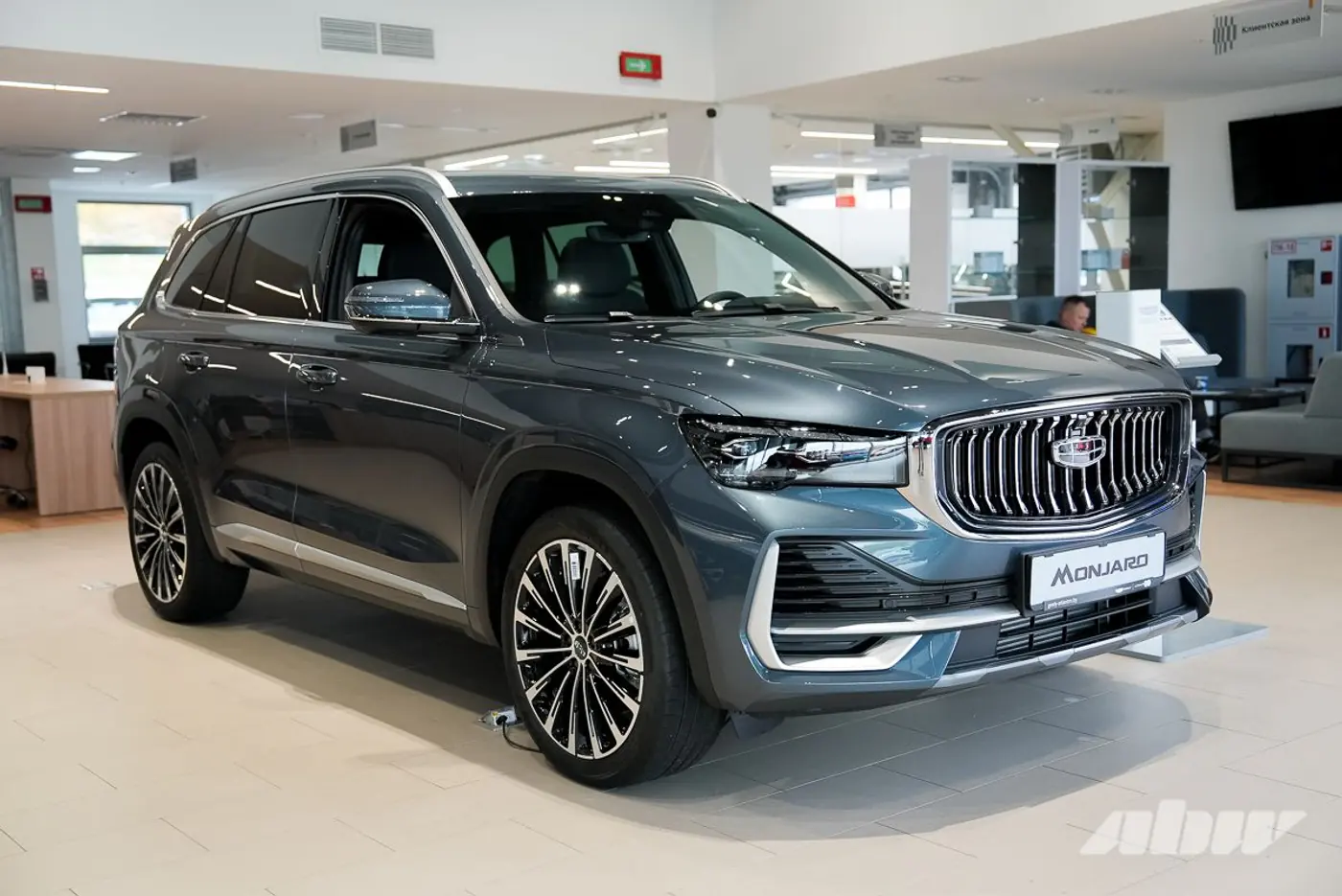 Обновленный Geely Monjaro белорусской сборки получил ОТТС