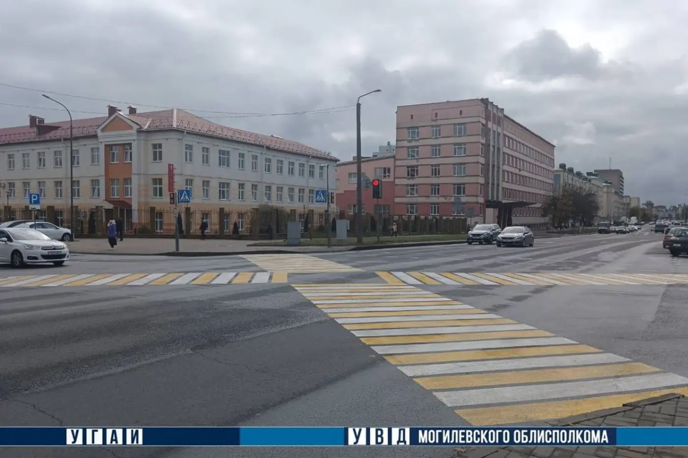 В Могилеве пешеходный переход сделали диагональным