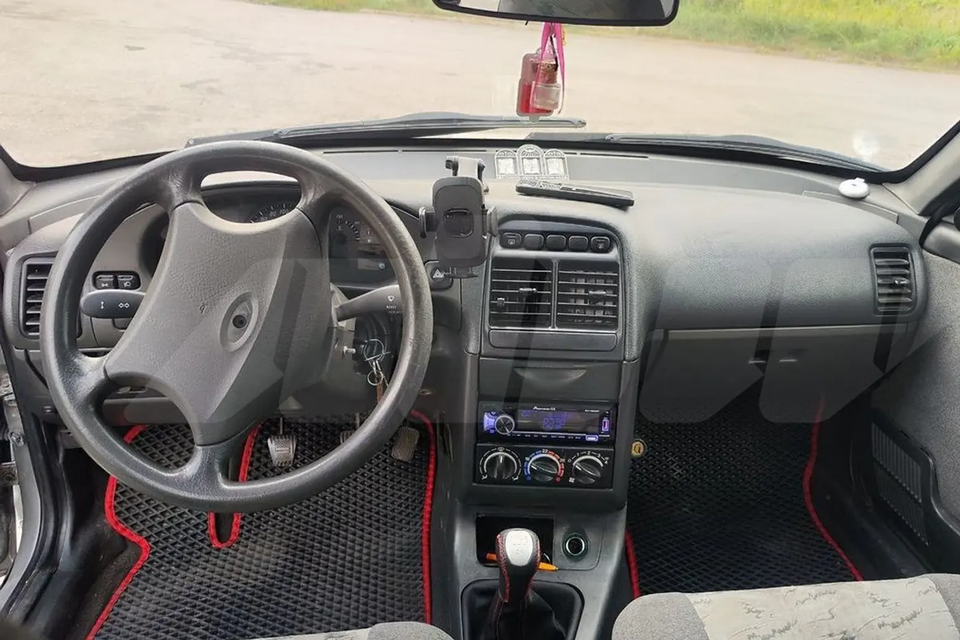 «Поимей мечту!»: смотрим машины до $2500