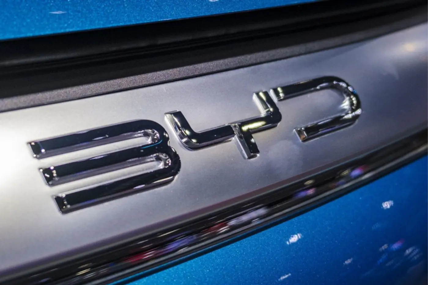 BYD объявляет рекордный отзыв – более 115 тысяч машин под вопросом безопасности
