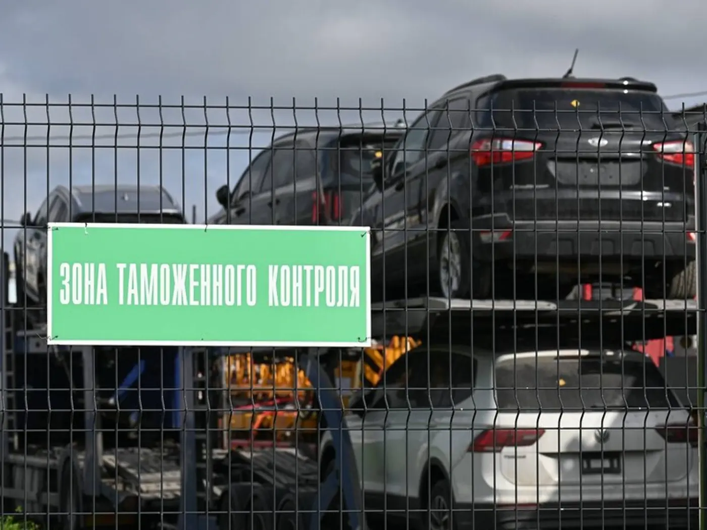 ГТК пояснил, что изменится при ввозе авто в ЕАЭС в 2026 году