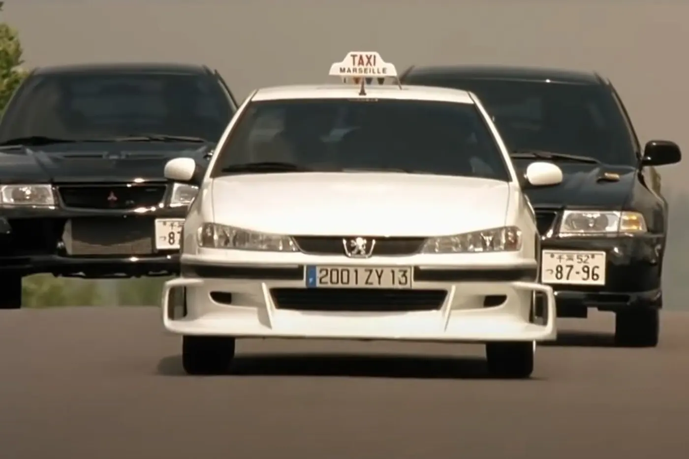 «Такси» Люка Бессона – фильм, который сделал Peugeot 406 легендой