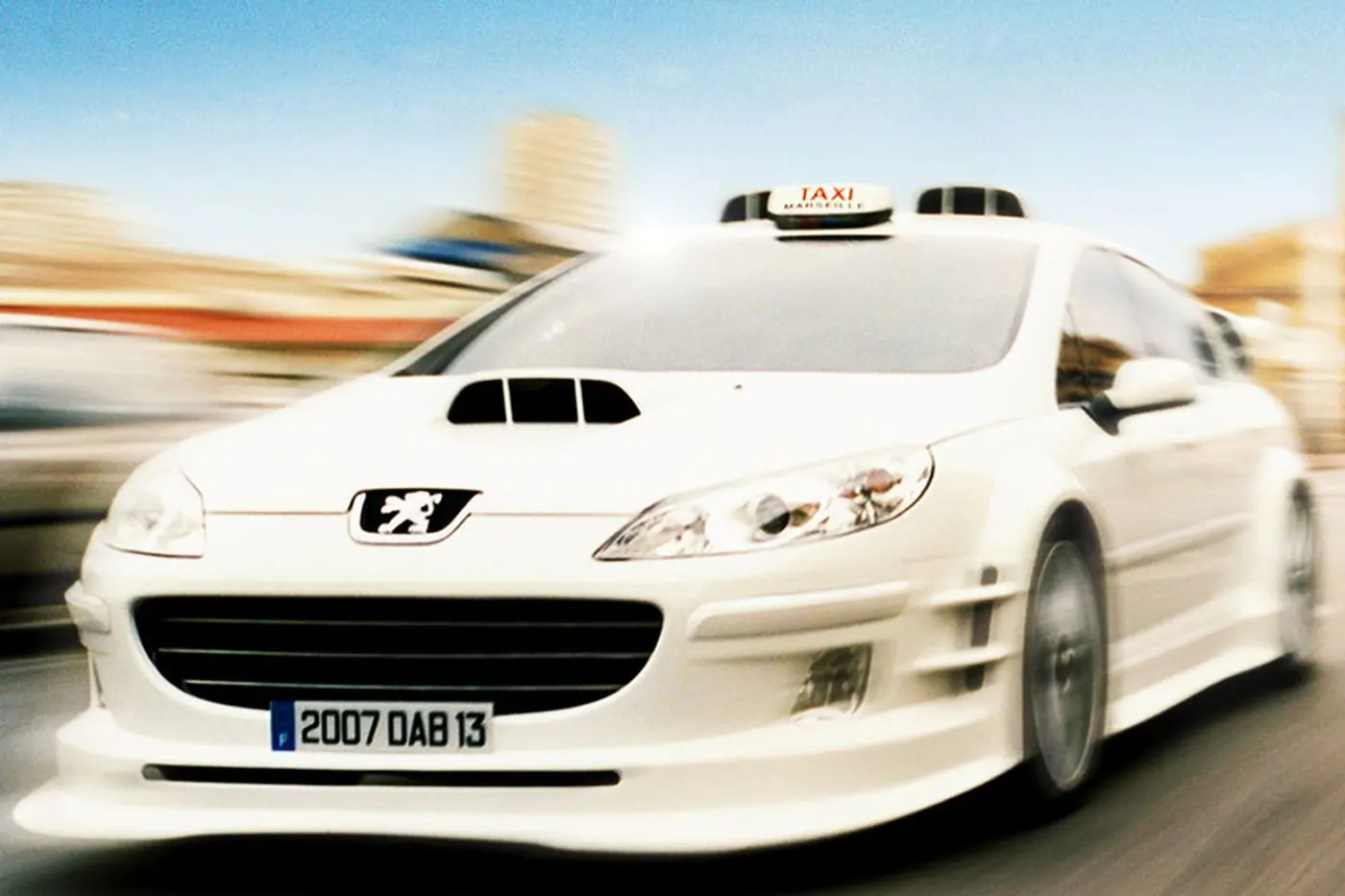 «Такси» Люка Бессона – фильм, который сделал Peugeot 406 легендой