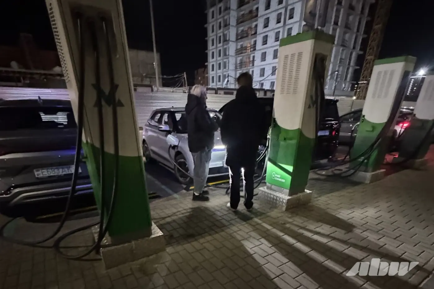 Стресс-тест Dongfeng BOX: сколько зарядок понадобится, чтобы доехать из Минска до Бреста и обратно?