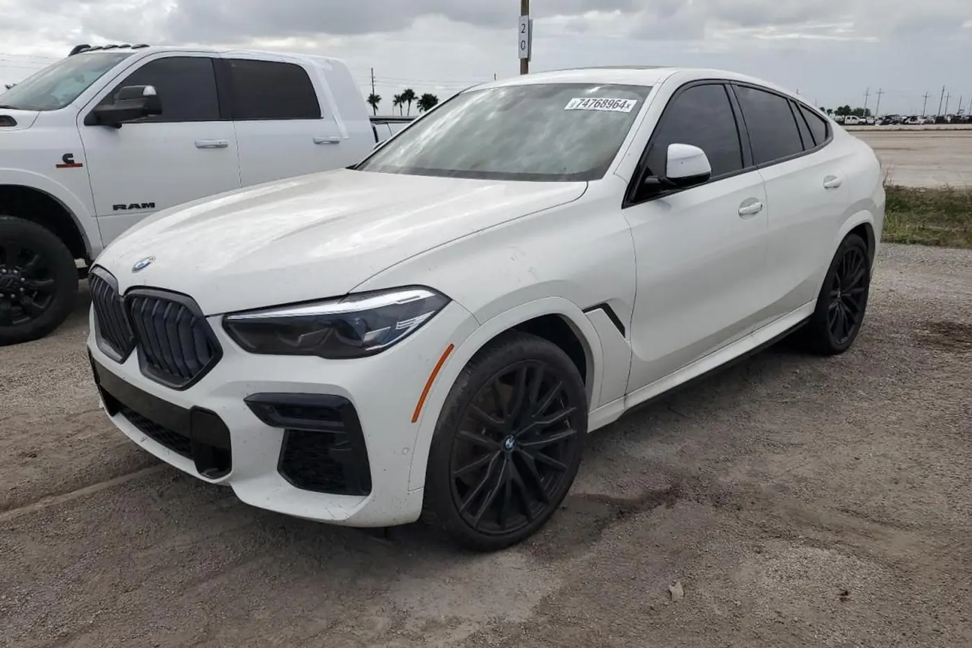 И тонул, и горел, а восстановили дешевле «рынка»: история пригона BMW X6 из США с сюрпризом