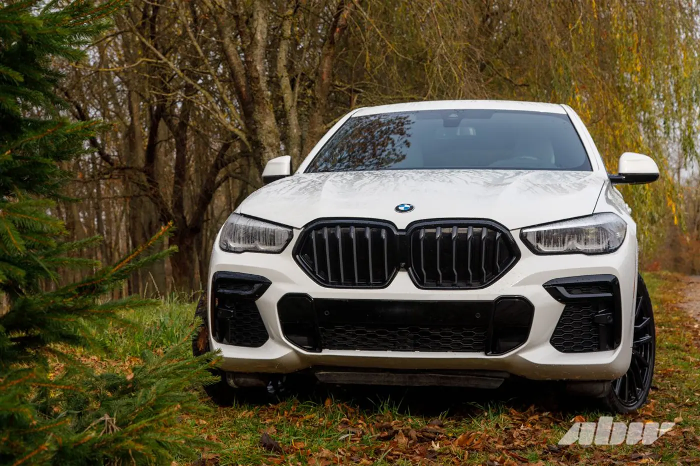 И тонул, и горел, а восстановили дешевле «рынка»: история пригона BMW X6 из США с сюрпризом