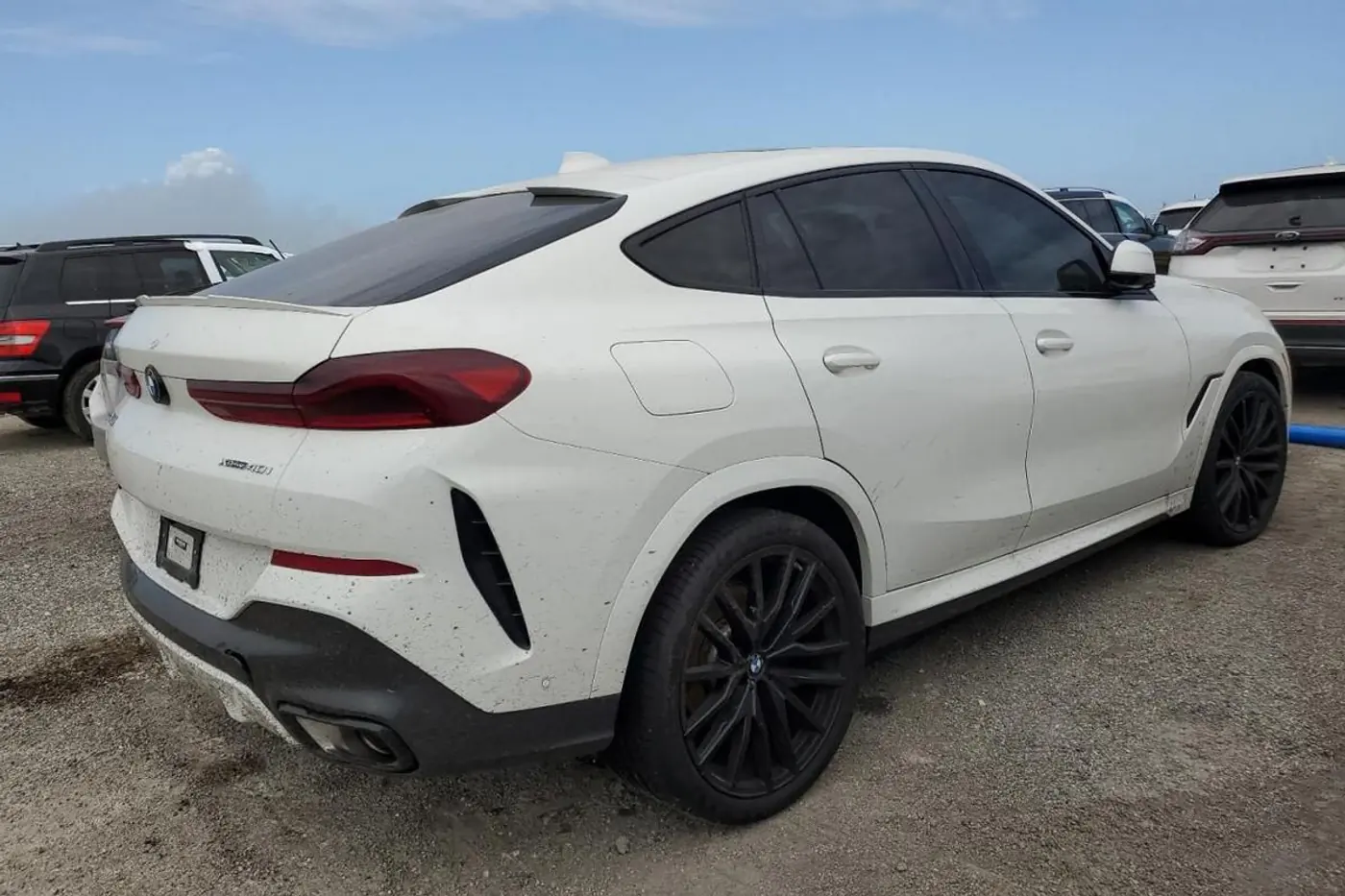 И тонул, и горел, а восстановили дешевле «рынка»: история пригона BMW X6 из США с сюрпризом