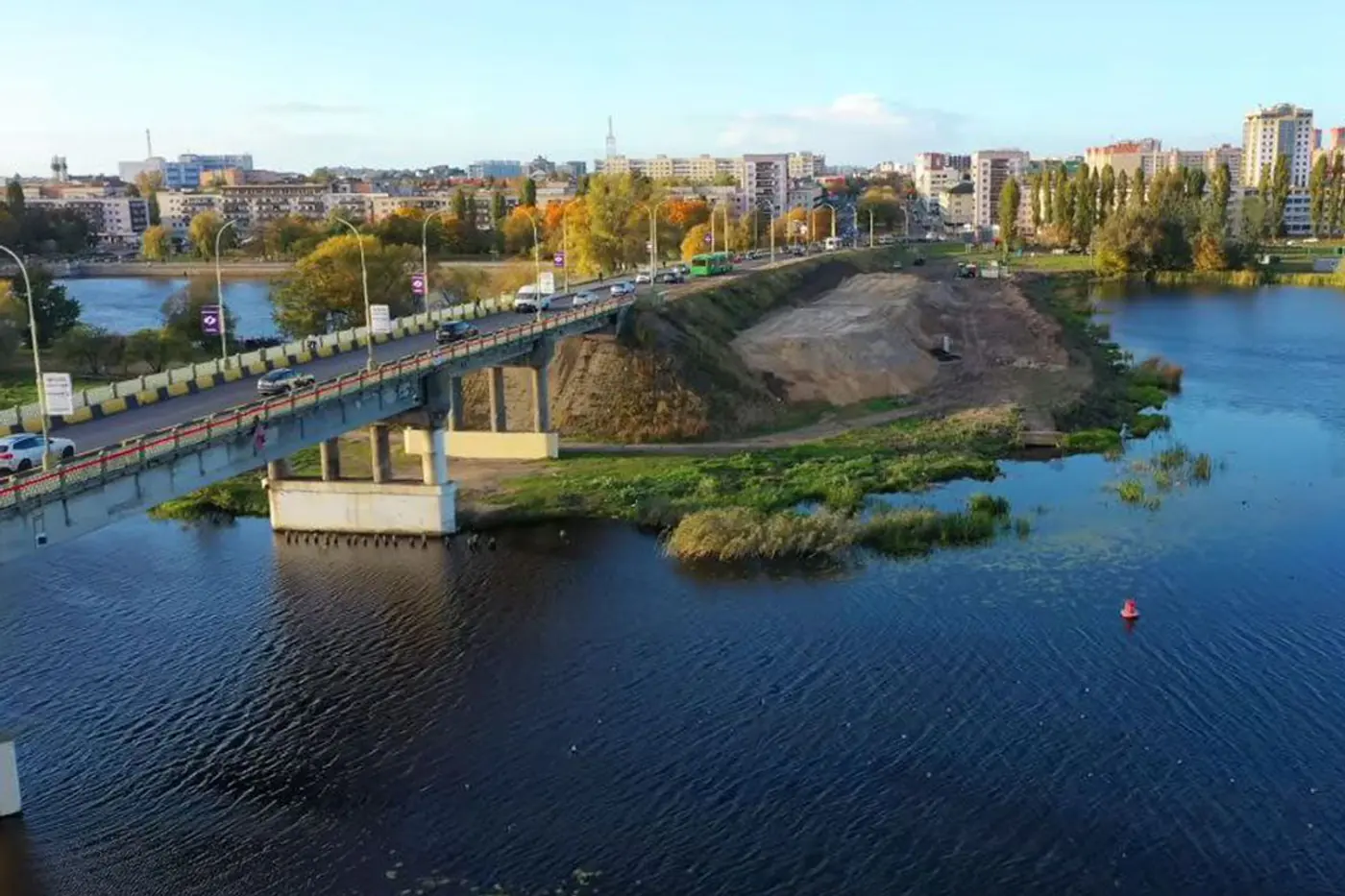 В Бресте идет реконструкция важного моста. Что уже сделано?