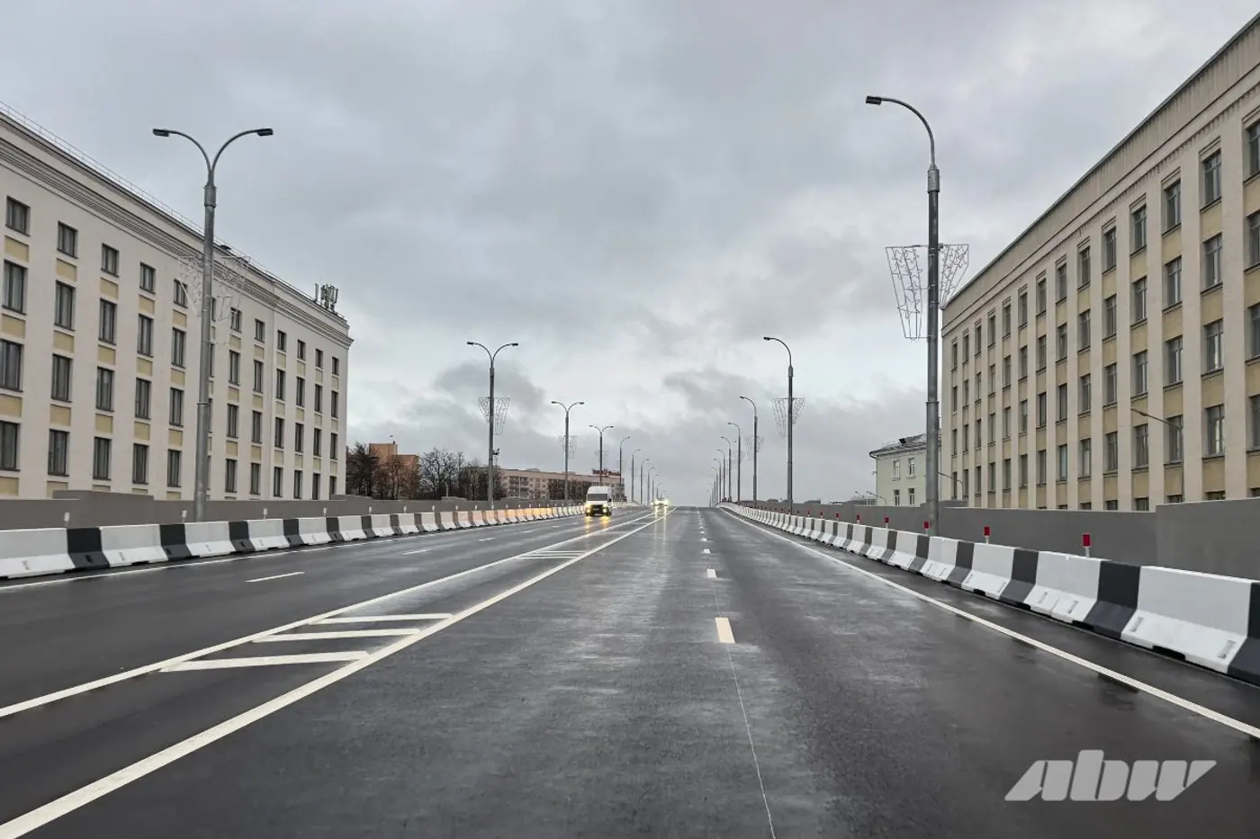 Теперь без пробок: путепровод в центре Минска открыли для движения в 4 утра