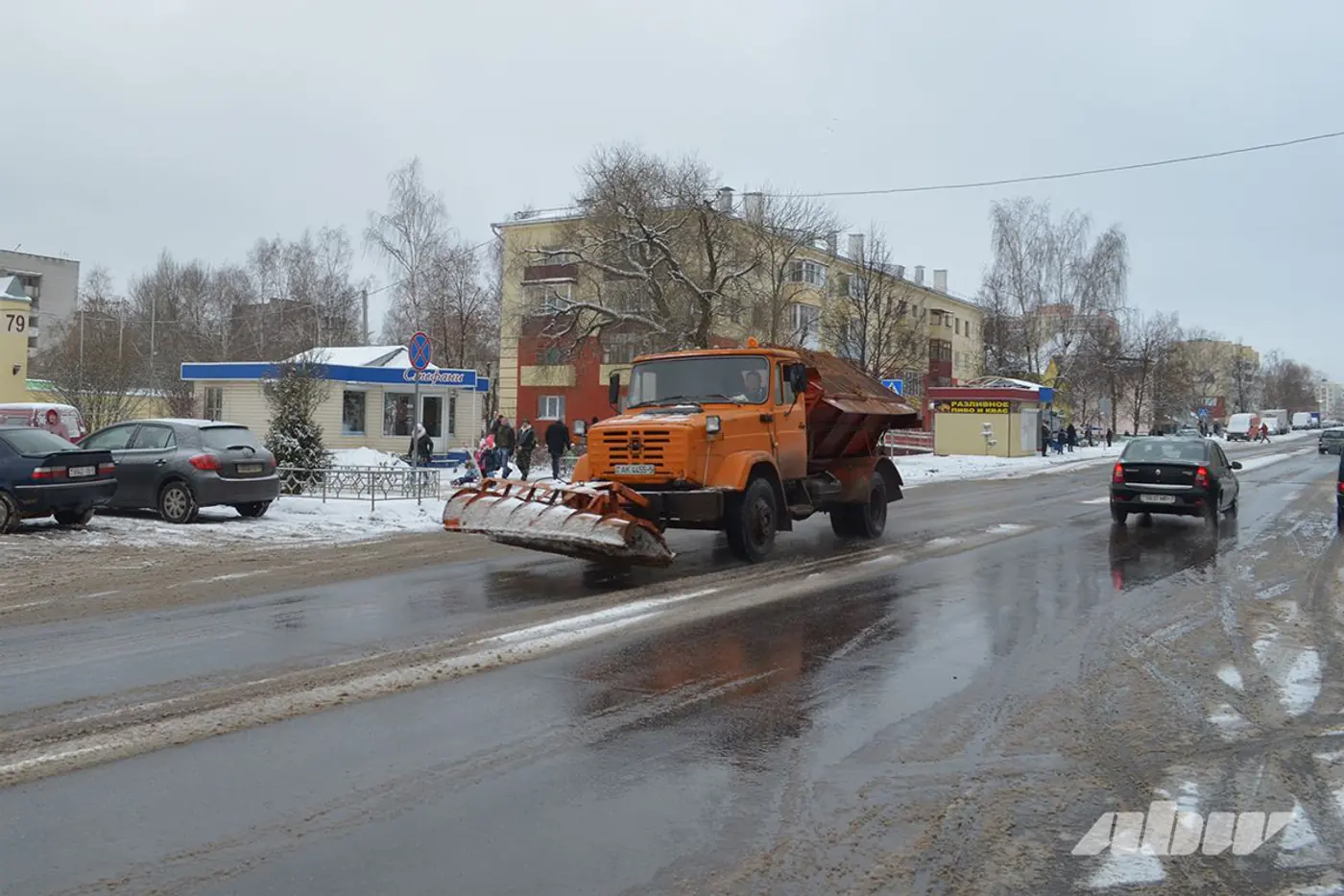 Без соли никак: чем будут посыпать дороги этой зимой