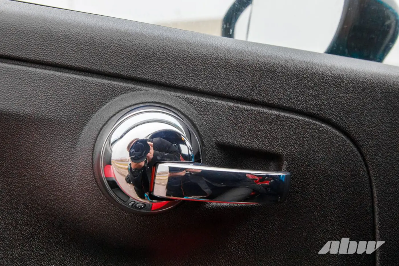 Жаль, «скорпион»! Присматриваемся к Abarth 500