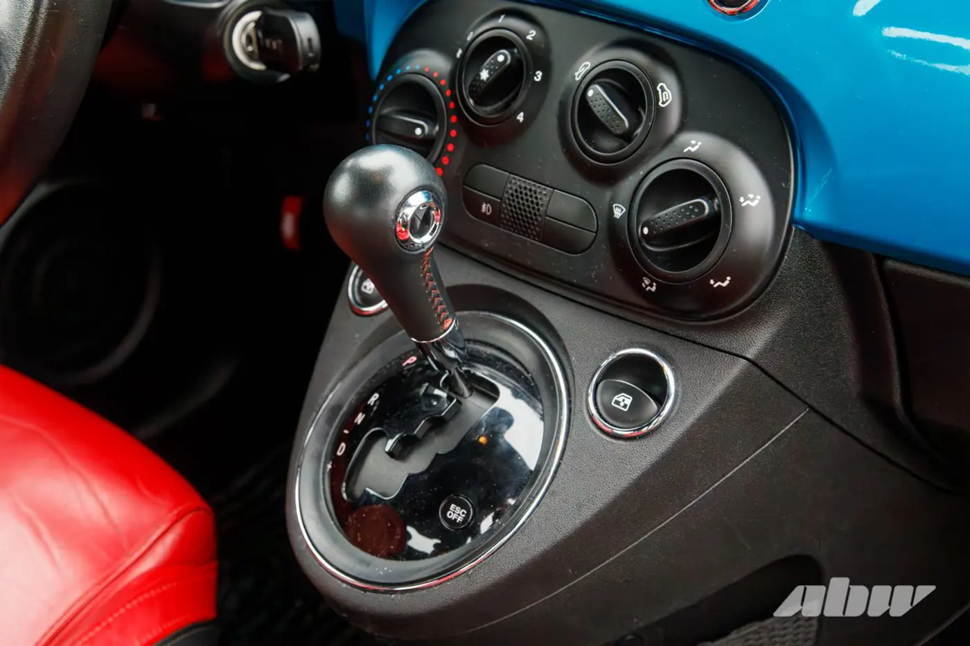 Жаль, «скорпион»! Присматриваемся к Abarth 500