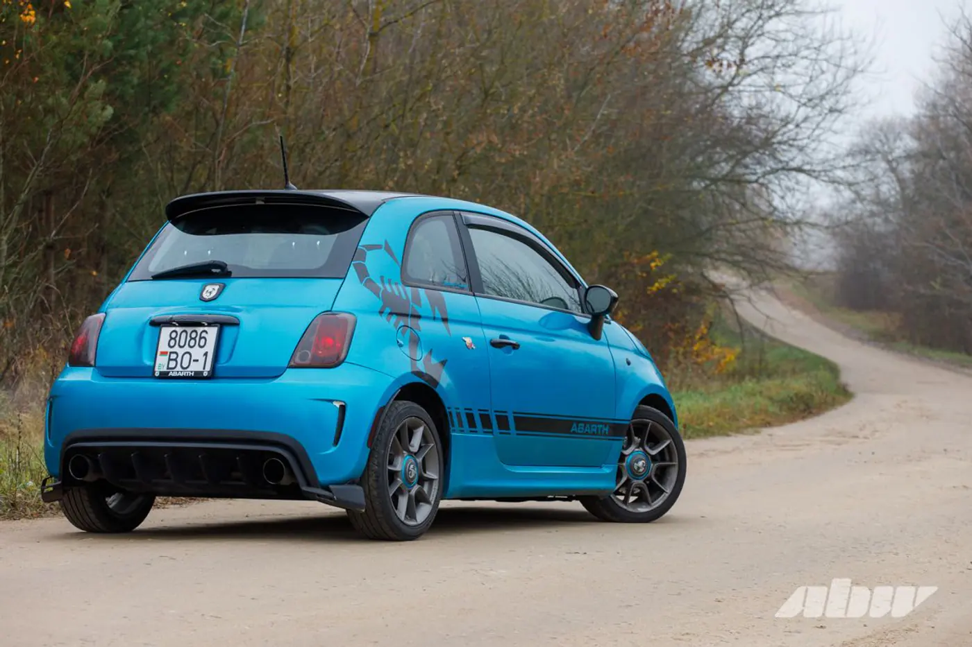 Жаль, «скорпион»! Присматриваемся к Abarth 500