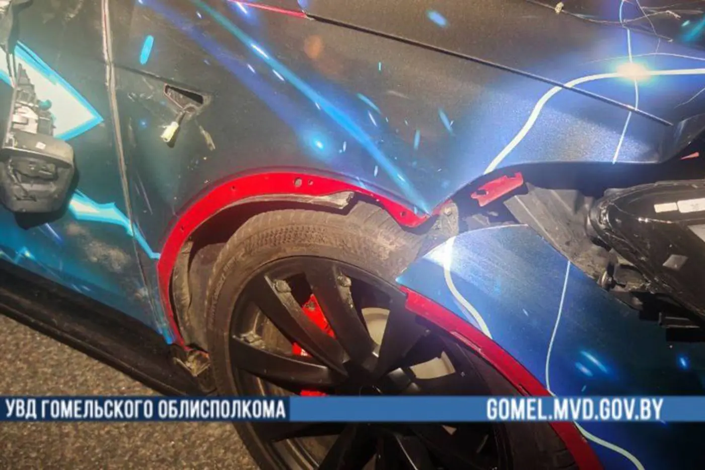 Водитель Tesla насмерть сбил подростка-велосипедиста на переходе: приговор