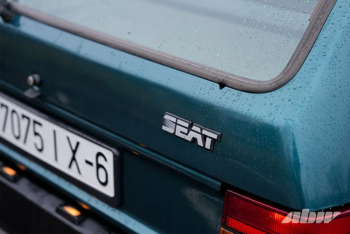 «Porsche для студента»: история владения SEAT Ibiza I, которая погружает в 90-е