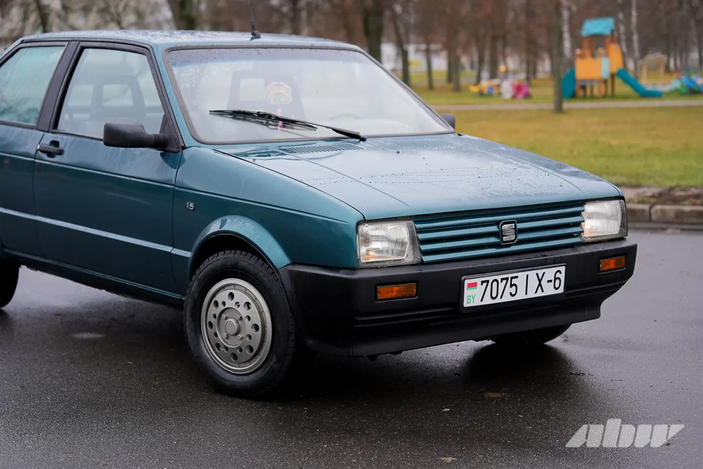«Porsche для студента»: история владения SEAT Ibiza I, которая погружает в 90-е