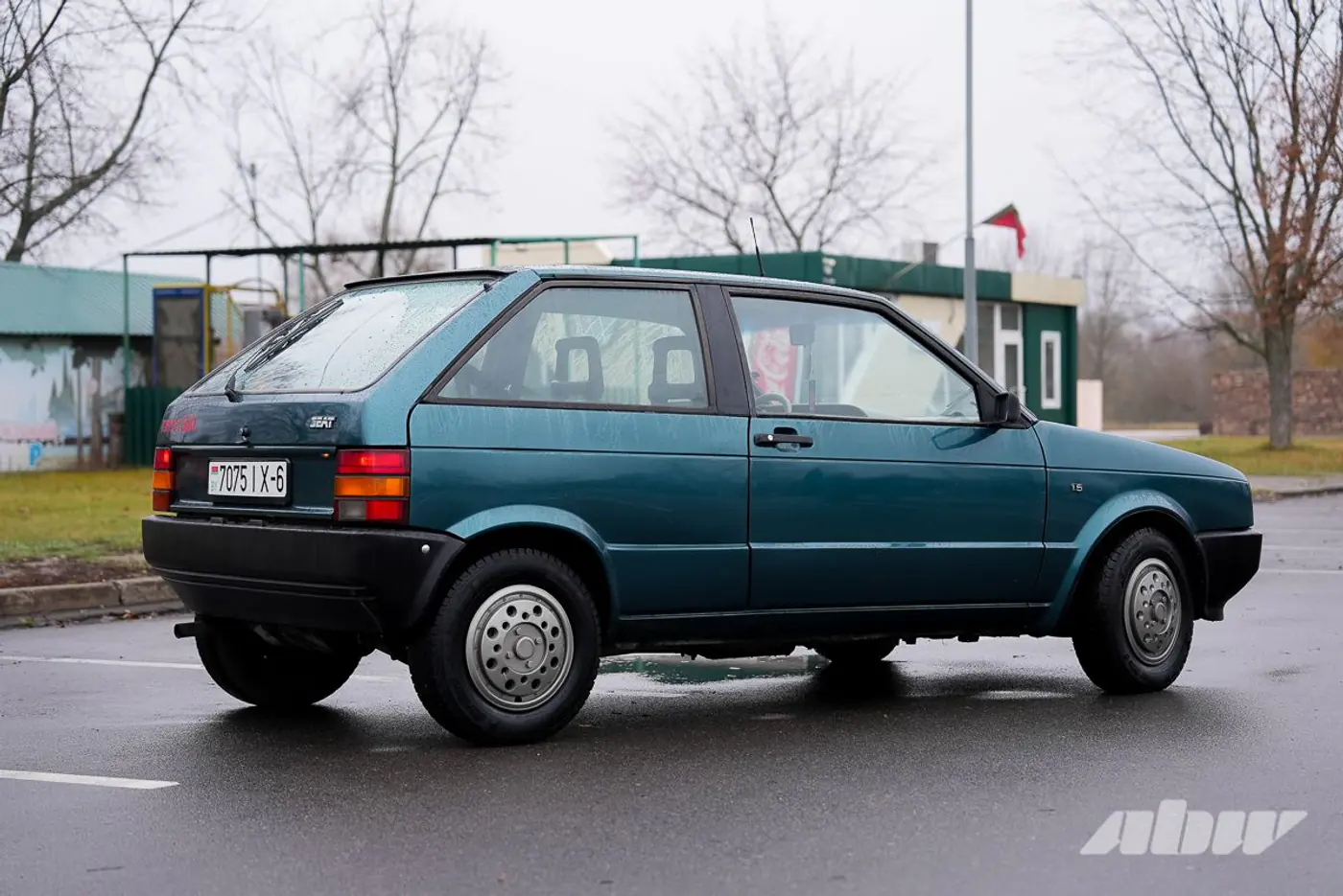 «Porsche для студента»: история владения SEAT Ibiza I, которая погружает в 90-е