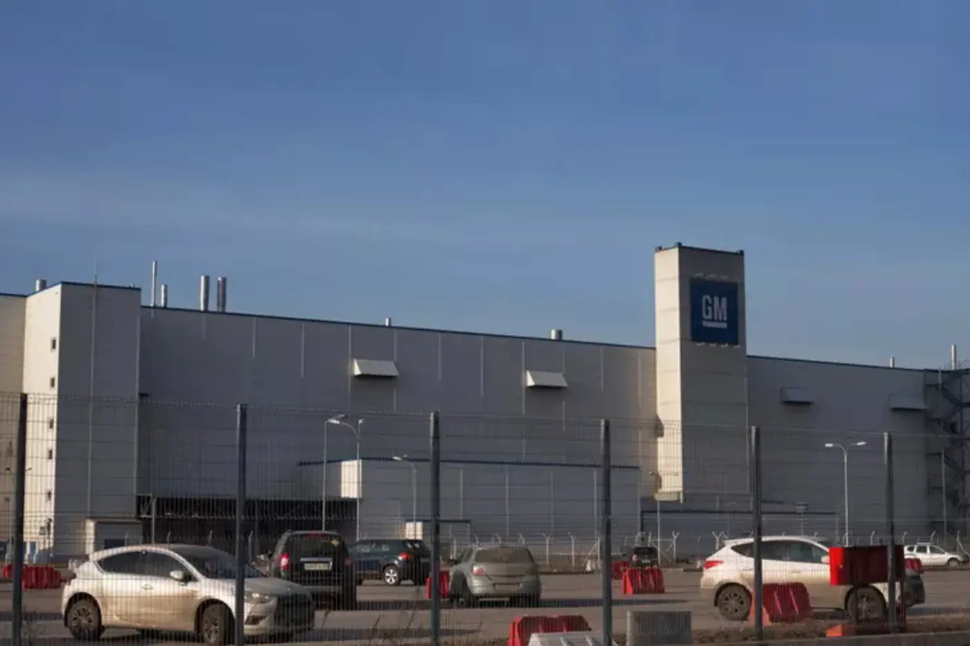 От сборки к производству – на бывших заводах VW и GM начнут делать моторы и коробки